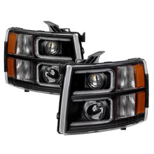 Load image into Gallery viewer, Spyder Auto 9027796 XTune Projector Headlights