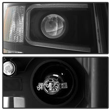 Load image into Gallery viewer, Spyder Auto 9027796 XTune Projector Headlights