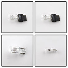 Load image into Gallery viewer, Spyder Auto 9028861 XTune Tail Light Fits Suburban 1500 Suburban 2500 Tahoe