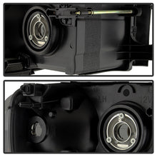 Load image into Gallery viewer, Spyder Auto 9030352 XTune Crystal Headlights Fits Ram 1500 Ram 2500 Ram 3500