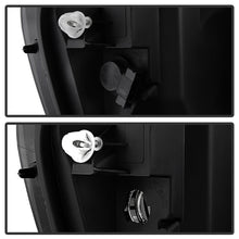 Load image into Gallery viewer, Spyder Auto 9030369 XTune Crystal Headlights Fits Ram 1500 Ram 2500 Ram 3500