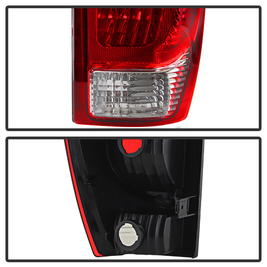 Spyder Auto 9030895 XTune Tail Light Fits 02-06 Avalanche 1500 Avalanche 2500