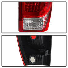 Load image into Gallery viewer, Spyder Auto 9030895 XTune Tail Light Fits 02-06 Avalanche 1500 Avalanche 2500