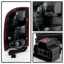 Load image into Gallery viewer, Spyder Auto 9031991 XTune Tail Light
