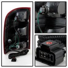 Load image into Gallery viewer, Spyder Auto 9032004 Drive Side Tail Lights