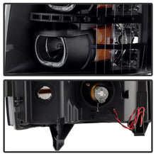 Load image into Gallery viewer, Spyder Auto 9032189 XTune Halo Projector Headlights