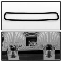 Load image into Gallery viewer, Spyder Auto 9032882 XTune 3rd Brake Light