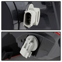 Load image into Gallery viewer, Spyder Auto 9033162 XTune Tail Light