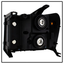 Load image into Gallery viewer, Spyder Auto 9034749 XTune Crystal Headlights