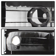 Load image into Gallery viewer, Spyder Auto 9037405 XTune Headlights