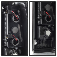 Load image into Gallery viewer, Spyder Auto 9038471 XTune LED Tail Lights