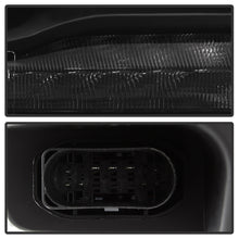 Load image into Gallery viewer, Spyder Auto 9040238 XTune Projector Headlights Fits 13-18 1500 2500 3500