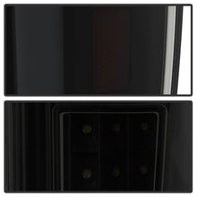 Load image into Gallery viewer, Spyder Auto 9041617 XTune LED Tail Lights Fits 17-18 F-250 Super Duty