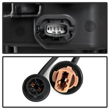 Load image into Gallery viewer, Spyder Auto 9042416 Headlights Fits 15 Sierra 2500 HD Sierra 3500 HD