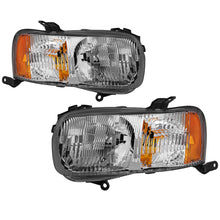 Load image into Gallery viewer, Spyder Auto 9042607 Headlights Fits 01-04 Escape