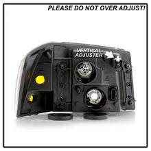 Load image into Gallery viewer, Spyder Auto 9042676 Headlight Fits 02-09 Envoy Envoy XL Envoy XUV