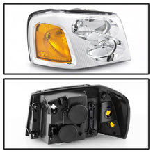 Load image into Gallery viewer, Spyder Auto 9042683 Headlight Fits 02-09 Envoy Envoy XL Envoy XUV