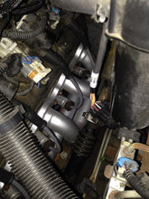 Load image into Gallery viewer, Flowtech 91843FLT Shorty Headers
