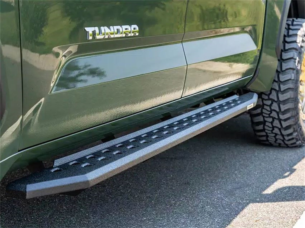 Go Rhino 69443687ST RB20 Slim Line Running Boards w/Mounting Brackets Kit
