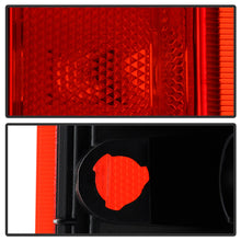 Load image into Gallery viewer, Spyder Auto 9052958 OE Tail Light Fits 09-15 Pilot