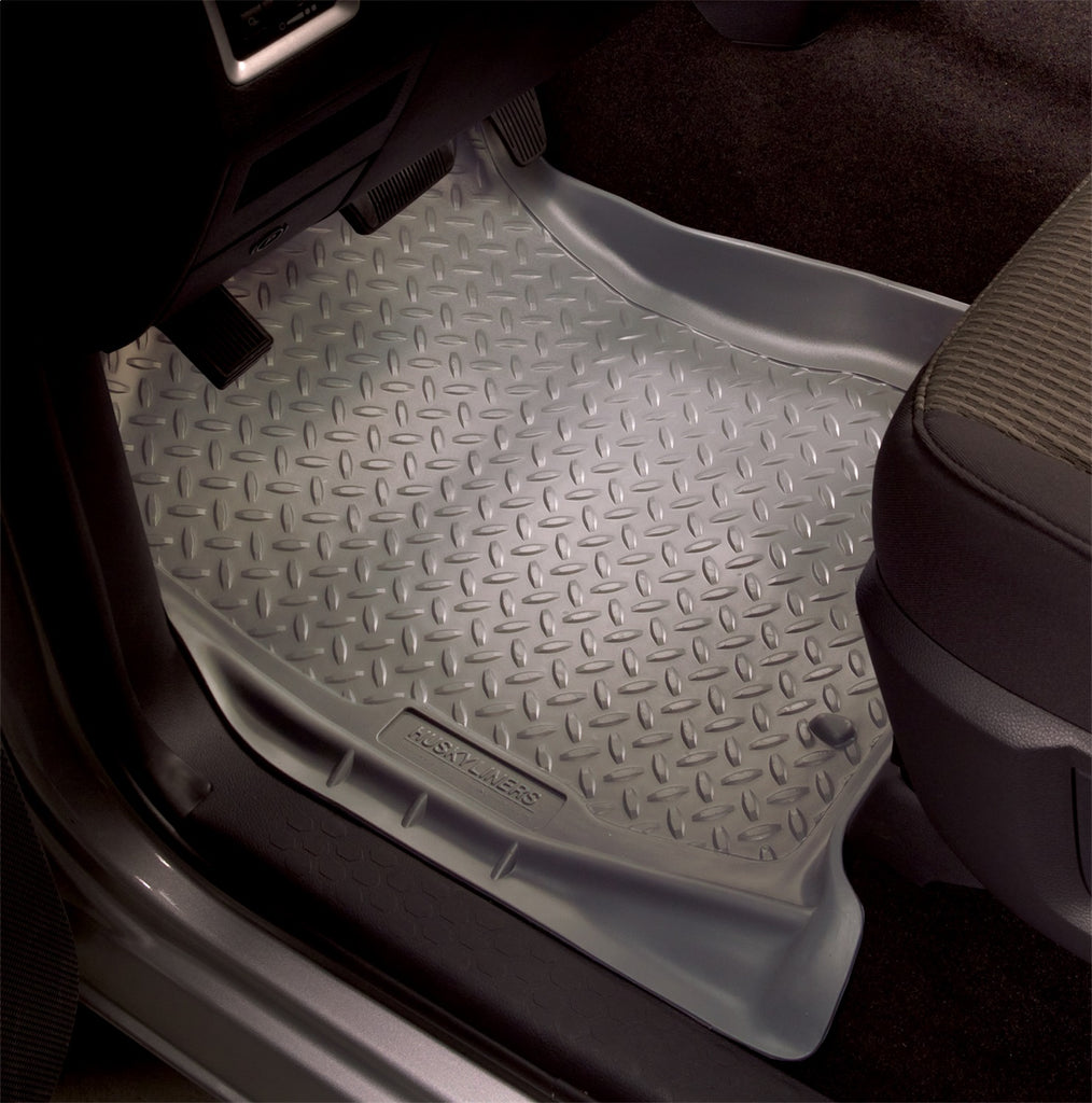 Husky Liners 36251 Classic Style Floor Liner Fits 05-15 Pathfinder Xterra