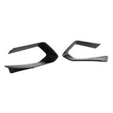 Load image into Gallery viewer, Drake Muscle CV-C8R190010-PASB Lower Grille Inserts Fits 20-23 Corvette