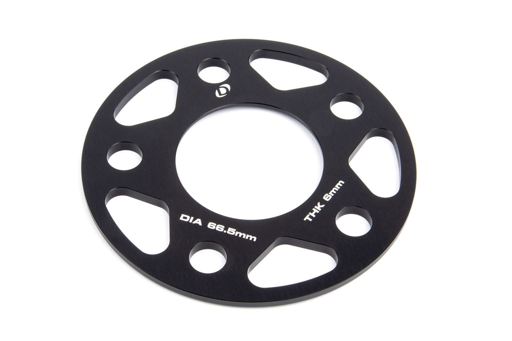 Dinan D210-2024 Wheel Spacer Kit