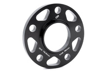 Load image into Gallery viewer, Dinan D210-2041 Wheel Spacer Kit