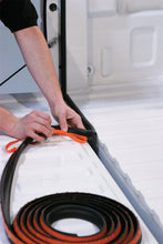 Load image into Gallery viewer, Extang 1140-12 MaxSeal Tailgate Seal