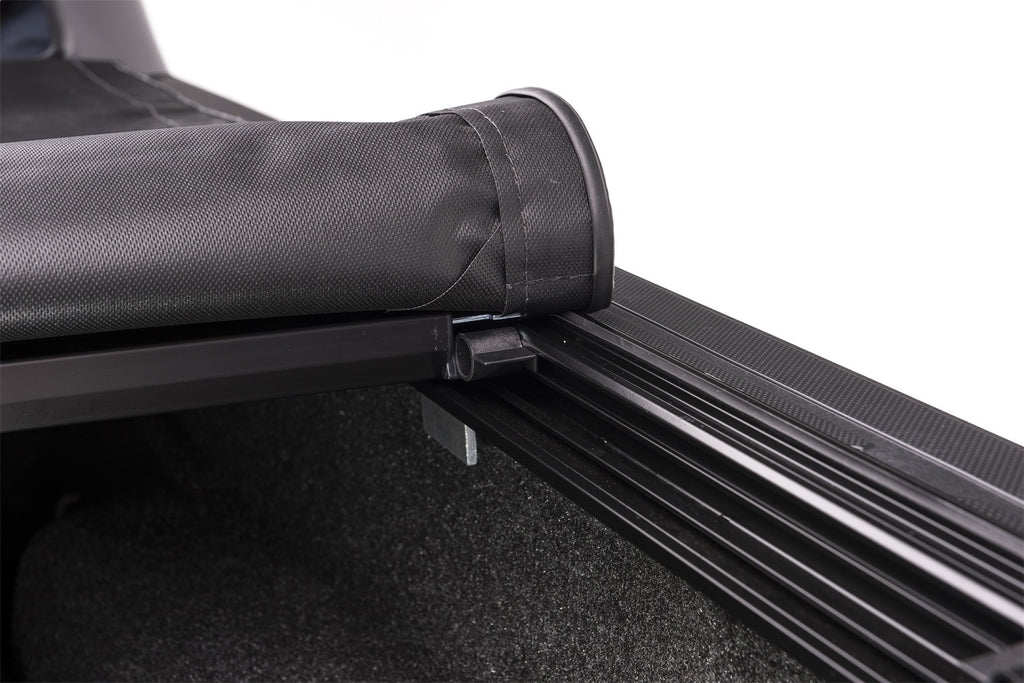 Extang 54706 Revolution Tonneau Cover Fits 17-21 Titan