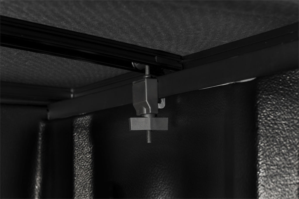 Extang 94961 Trifecta Signature 2.0 Tonneau Cover Fits 22-24 Frontier