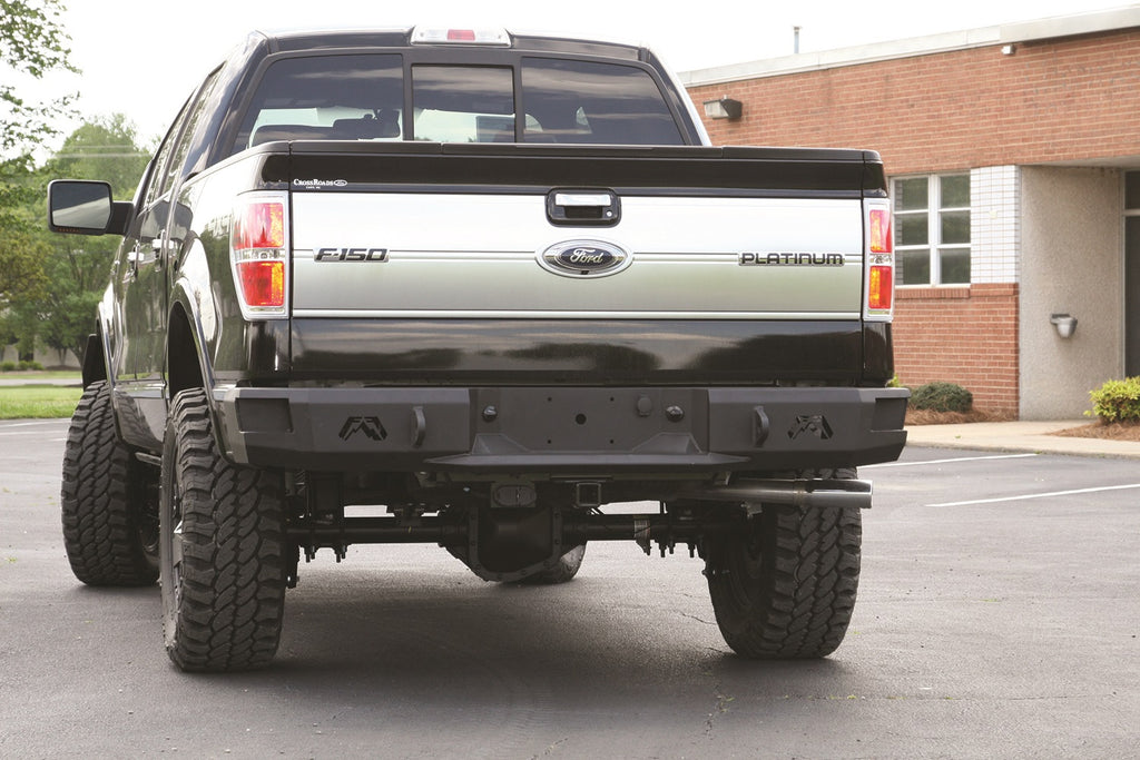 Fab Fours FF09-W1750-B Heavy Duty Rear Bumper Fits 09-14 F-150