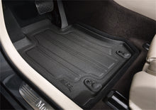 Load image into Gallery viewer, 3D MAXpider SLSB01304709 ELEGANT HYBDRID Floor Mat Fits 15-19 Legacy Outback