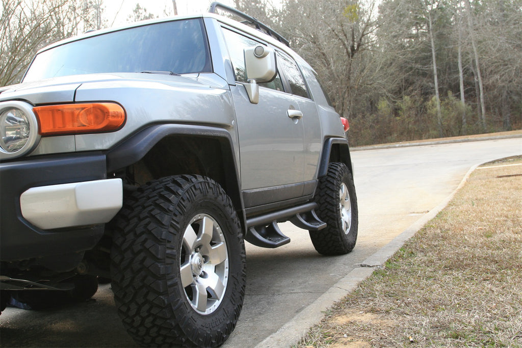 Fab Fours J1004 Side Step Fits 07-14 FJ Cruiser