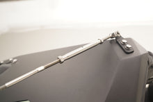 Load image into Gallery viewer, Fab Fours JL1060-B ViCowl Limb Riser Fits 18-24 Wrangler (JL)