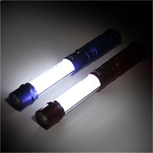 Load image into Gallery viewer, Smittybilt L-1407BU GB8 Flashlight