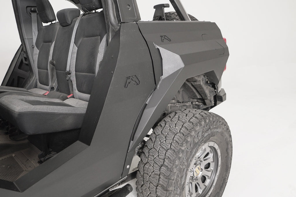 Fab Fours FB2001-B Fender Fits 21-24 Bronco