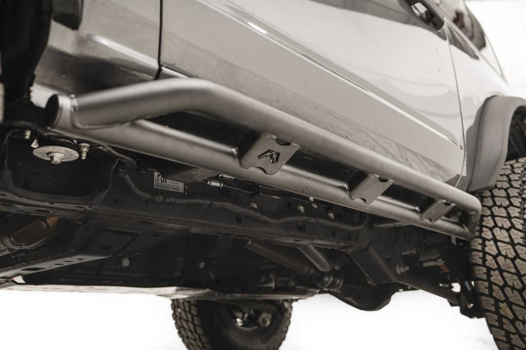Fab Fours FB21-G5252-B Rock Slider Fits 21-24 Bronco