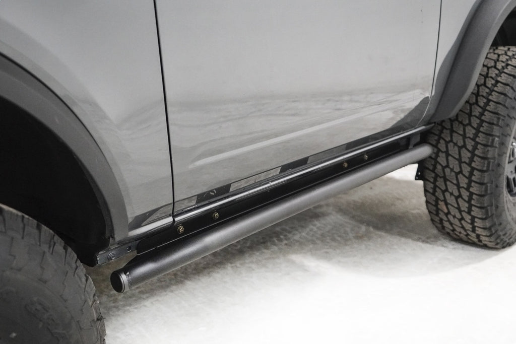 Fab Fours FB21-G5252-1 Rock Slider Fits 21-24 Bronco
