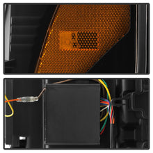 Load image into Gallery viewer, Spyder Auto 5088994 APEX Series Projector Headlights