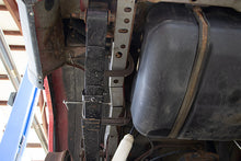 Load image into Gallery viewer, Rust Buster RB6061 Center Unibody Stiffeners For 84-01 Cherokee XJ