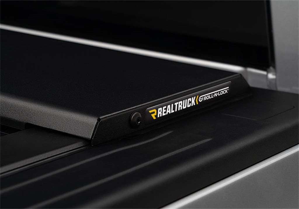 Roll-N-Lock RC226E Roll-N-Lock E-Series Tonneau Cover