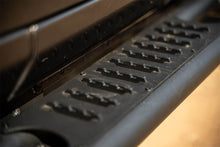 Load image into Gallery viewer, DV8 Offroad SRJL-10 OE Plus Side Steps Fits 18-25 Wrangler (JL)