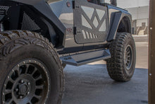 Load image into Gallery viewer, DV8 Offroad SRJL-24 Rock Slider w/Step Fits 18-22 Wrangler (JL)