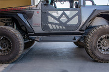 Load image into Gallery viewer, DV8 Offroad SRJL-24 Rock Slider w/Step Fits 18-22 Wrangler (JL)