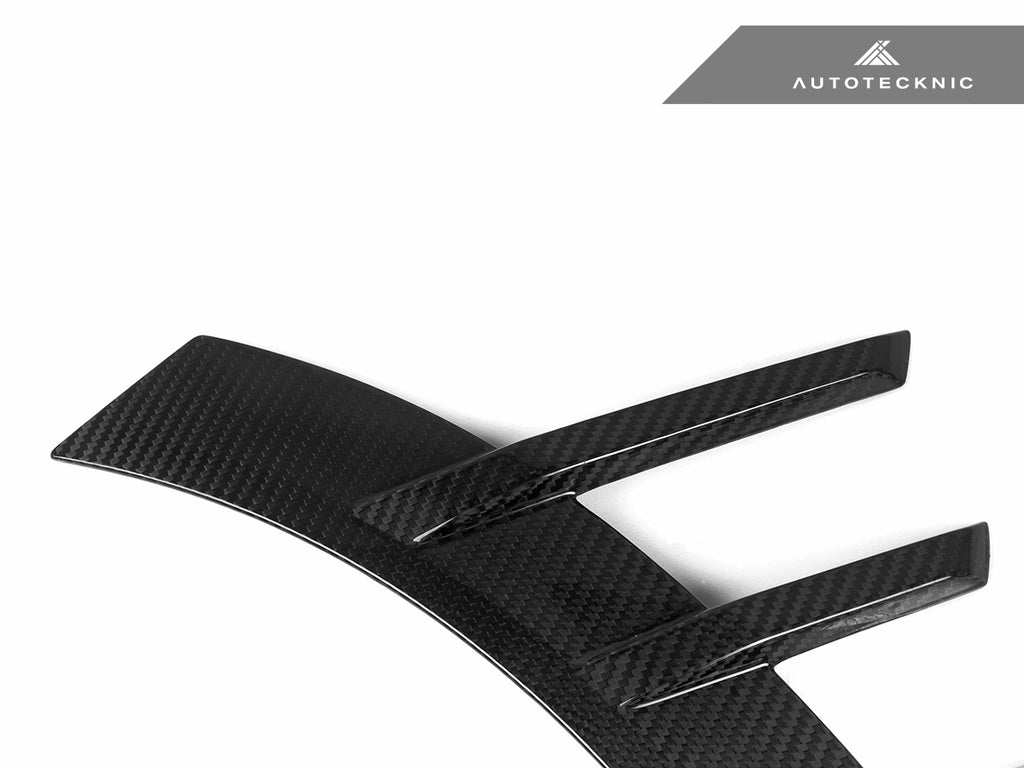 AutoTecknic BM-0055 Dry Carbon Rear Fender Arch Trim Set G87 M2