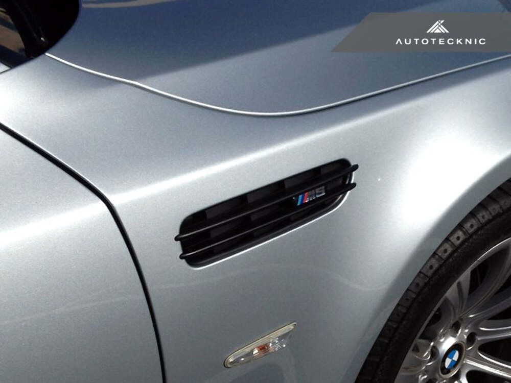 AutoTecknic Replacement Glazing Black Fender Gills E60 M5 Sedan / E61 M5 Wagon