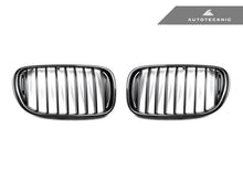 Load image into Gallery viewer, AutoTecknic BM-0301-CF Carbon Fiber Front Grilles 7-Series Pre-LCI 16-19