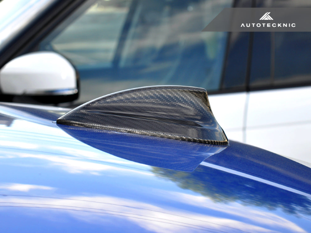 AutoTecknic BM-0334-T Dry Carbon Roof Antenna Cover For BMW F22 2-Series