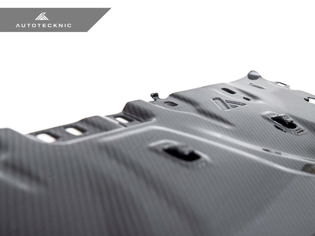 AutoTecknic Dry Carbon Fiber Cooling Shroud F90 M5 F91/ F92/ F93 M8